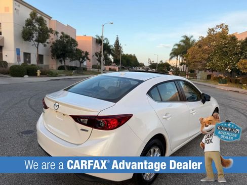 Used 2016 MAZDA MAZDA3 i Grand Touring FWD image 3