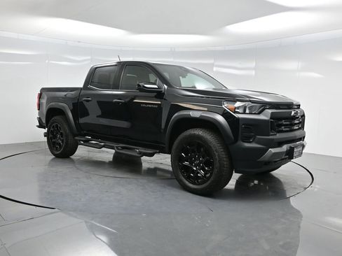 Used 2026 Chevrolet Colorado Trail Boss image 44