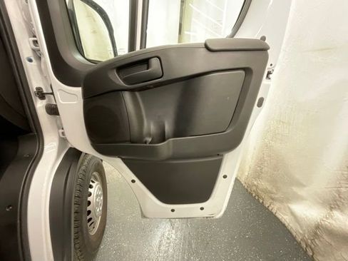 Used 2025 RAM ProMaster 3500 w/ Convenience Group FWD image 22