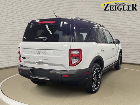 Used 2025 Ford Bronco Sport Outer Banks w/ Outer Banks Tech Package+ AWD/4WD image 5