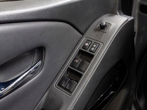 Used 2022 Nissan Frontier PRO-4X w/ Pro-4X Premium Package image 11