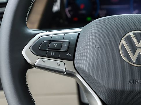 New 2026 Volkswagen Atlas SE image 21