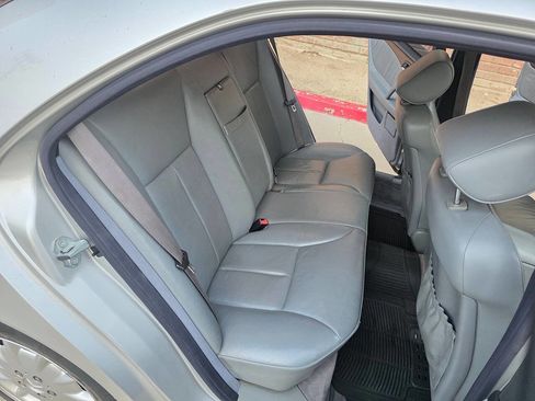 Used 1998 Mercedes-Benz E 320 Sedan image 12