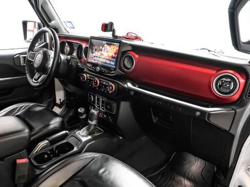 Used 2018 Jeep Wrangler Rubicon image 17