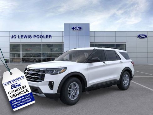 New 2026 Ford Explorer Active w/ Active Comfort Package image 1