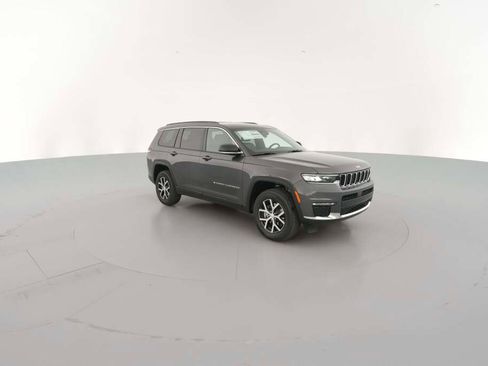 New 2025 Jeep Grand Cherokee L Limited image 16