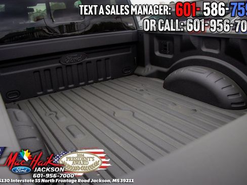 New 2026 Ford F250 Lariat w/ Black Appearance Package AWD/4WD image 11