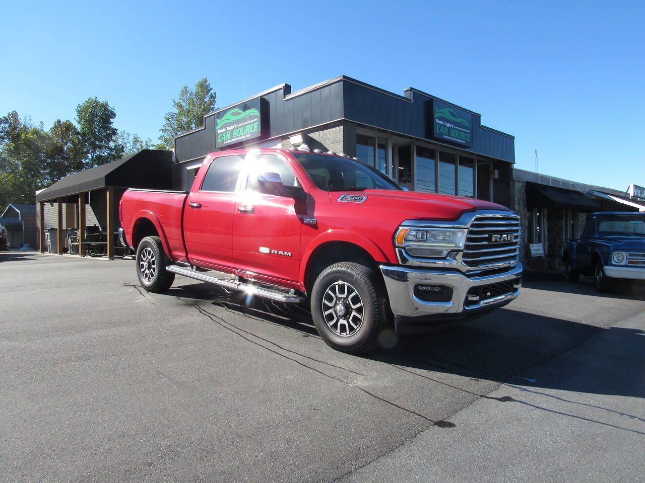 Used 2020 RAM 2500 Limited AWD/4WD image 2