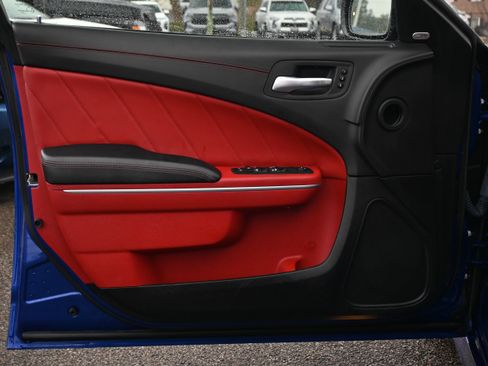 Used 2022 Dodge Charger Scat Pack w/ Plus Group image 29