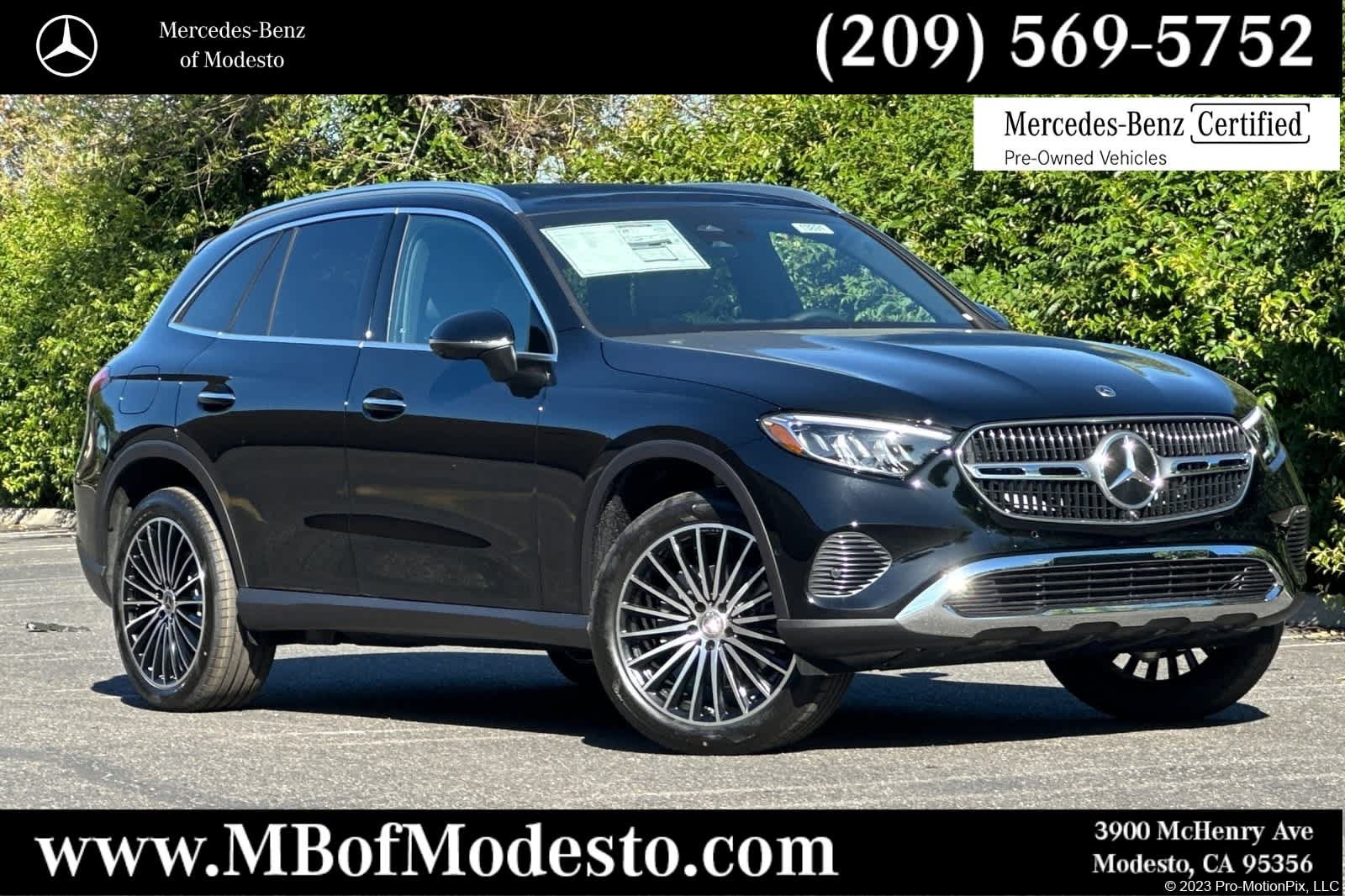 Certified 2026 Mercedes-Benz GLC 300 4MATIC image 1