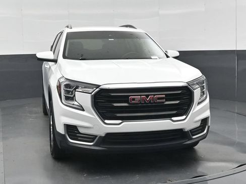 Used 2022 GMC Terrain SLE w/ Driver Convenience Package AWD/4WD image 39