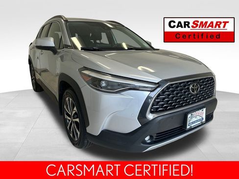 Used 2022 Toyota Corolla Cross XLE w/ Convenience Package image 1