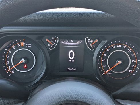 Certified 2024 Jeep Gladiator Sport image 21