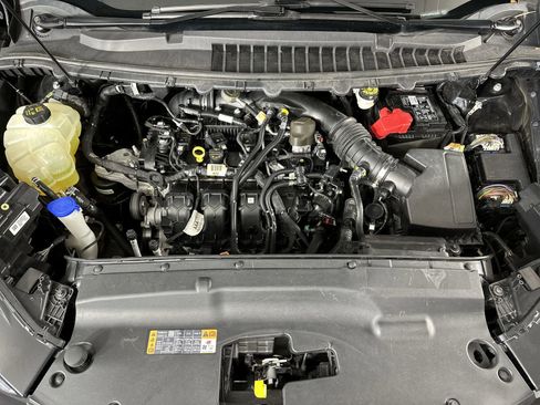 Used 2023 Ford Edge SEL image 31