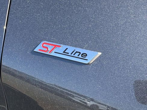 New 2026 Ford Explorer ST-Line AWD/4WD image 9