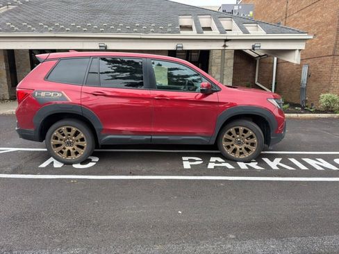 Used 2023 Honda Passport EX-L image 7