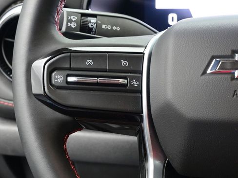 Used 2025 Chevrolet Colorado Z71 w/ Midnight Edition image 28