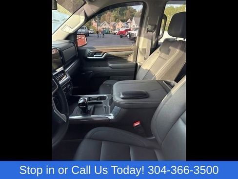 Used 2024 Chevrolet Silverado 1500 LT Trail Boss w/ LT Trail Boss Premium Package AWD/4WD image 10