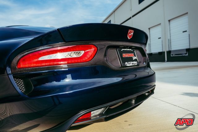 Used 2014 SRT Viper SRT-10 w/ Exterior Carbon Fiber Package RWD image 47