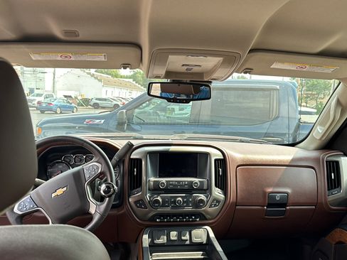 Used 2016 Chevrolet Silverado 3500 High Country w/ Duramax Plus Package AWD/4WD image 18