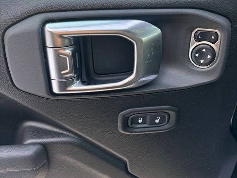 New 2026 Jeep Wrangler Unlimited Sport image 11