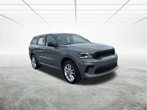 Certified 2023 Dodge Durango GT image 2