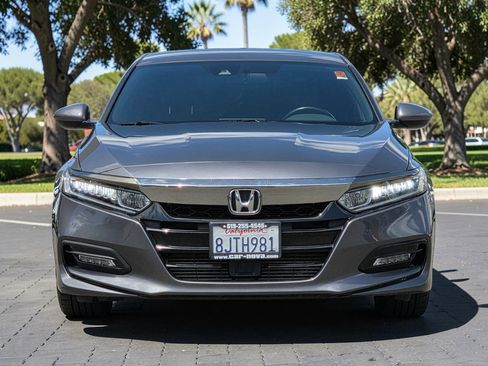 Used 2019 Honda Accord Sport image 3