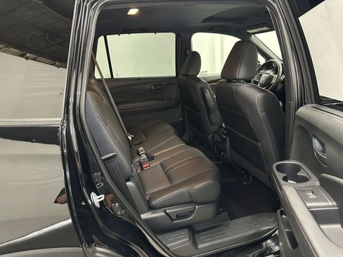 Certified 2023 Honda Passport TrailSport image 36