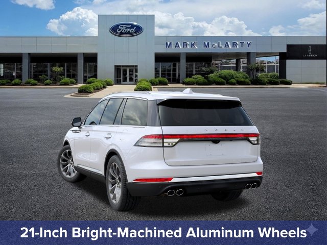 New 2027 Lincoln Aviator AWD image 9