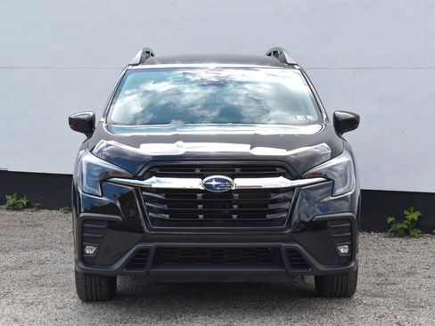 Used 2024 Subaru Ascent Limited AWD/4WD image 7