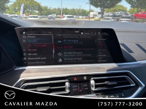 Used 2021 BMW X5 xDrive45e AWD/4WD image 16