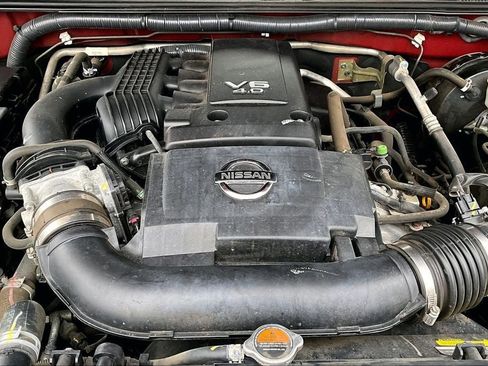 Used 2014 Nissan Frontier SV image 30