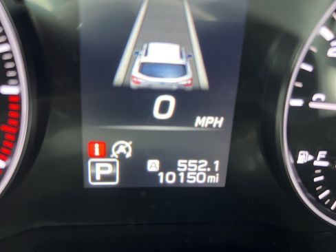 Used 2025 Subaru Outback Premium image 9