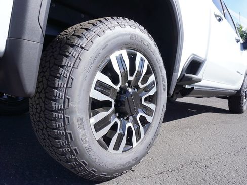 New 2026 GMC Sierra 2500 Denali Ultimate image 6