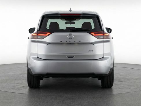 Used 2025 Nissan Rogue SV FWD image 7