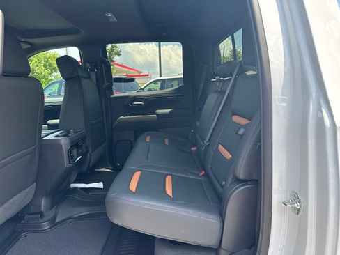 New 2026 GMC Sierra 1500 AT4 w/ AT4 Premium Package AWD/4WD image 28