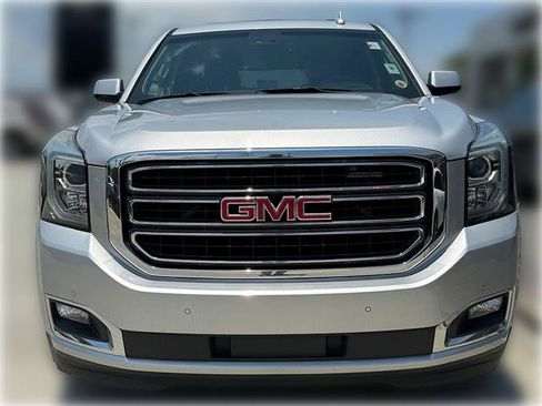 Used 2016 GMC Yukon SLT w/ Open Road Package RWD image 2