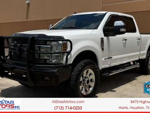 Used 2019 Ford F250 Lariat w/ Lariat Ultimate Package AWD/4WD image 2