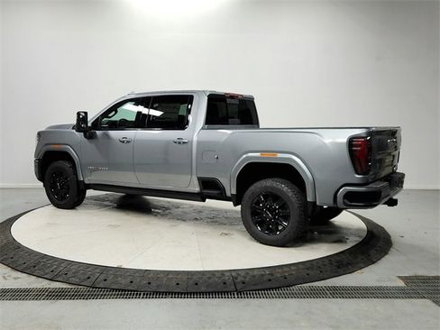 New 2026 GMC Sierra 2500 AT4 w/ AT4 Premium Plus Package image 5