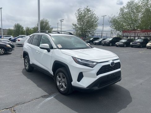 Used 2025 Toyota RAV4 XLE w/ Convenience Package image 2