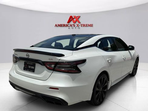 Used 2023 Nissan Maxima SR w/ Sport Mat Group FWD image 6