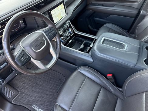 Used 2022 GMC Yukon Denali image 9