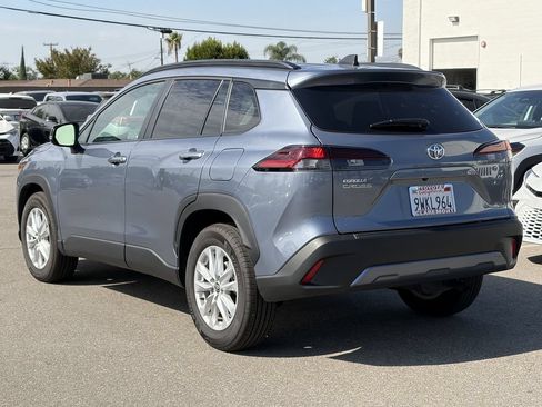 Certified 2026 Toyota Corolla Cross LE FWD image 4