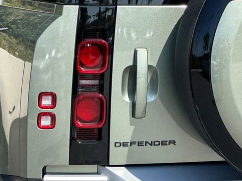 Certified 2025 Land Rover Defender 110 S image 25