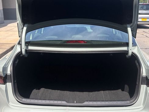 Used 2025 Kia K4 FWD image 32