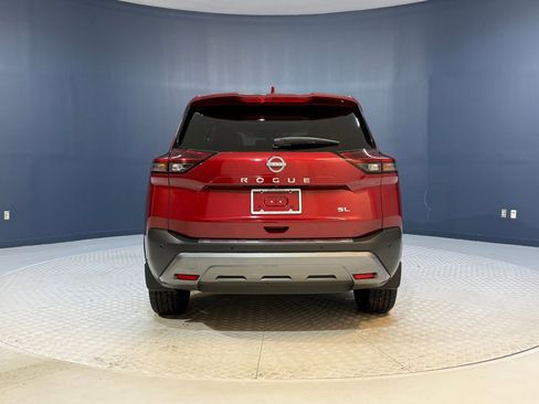 Used 2023 Nissan Rogue SL w/ SL Premium Package image 10
