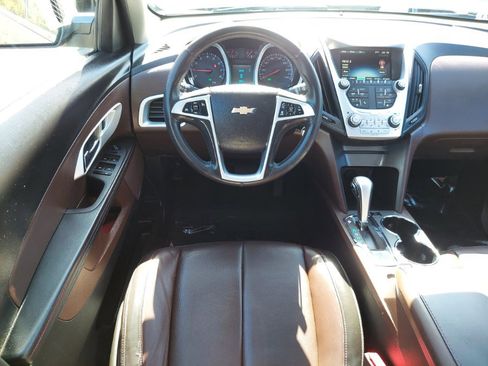 Used 2012 Chevrolet Equinox LT AWD/4WD image 10