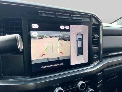 Used 2024 Ford F250 Lariat w/ Black Appearance Package AWD/4WD image 28