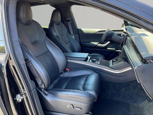 Used 2022 Tesla Model X Plaid AWD/4WD image 30