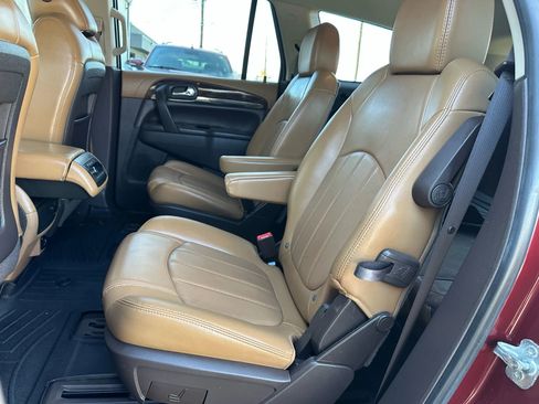 Used 2017 Buick Enclave Leather image 19